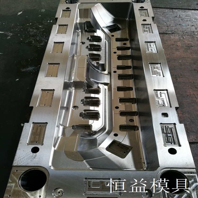 塑胶模具设计图纸 复杂注塑模具结构图 cad图汽车模具设计3d图档